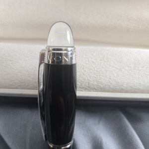 Vintage Montblanc Black and Silver Luxury Pen